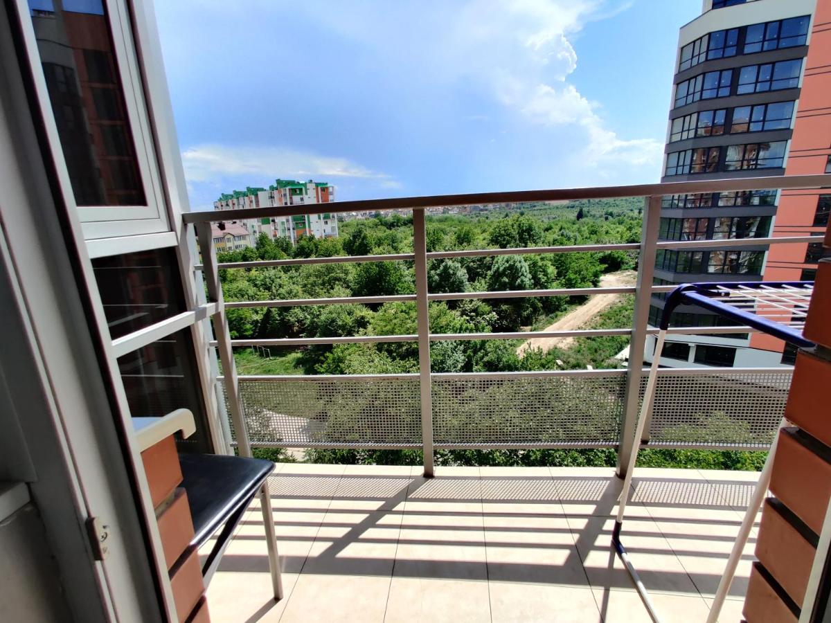 Micromegas Apartments Cernăuți Exterior foto